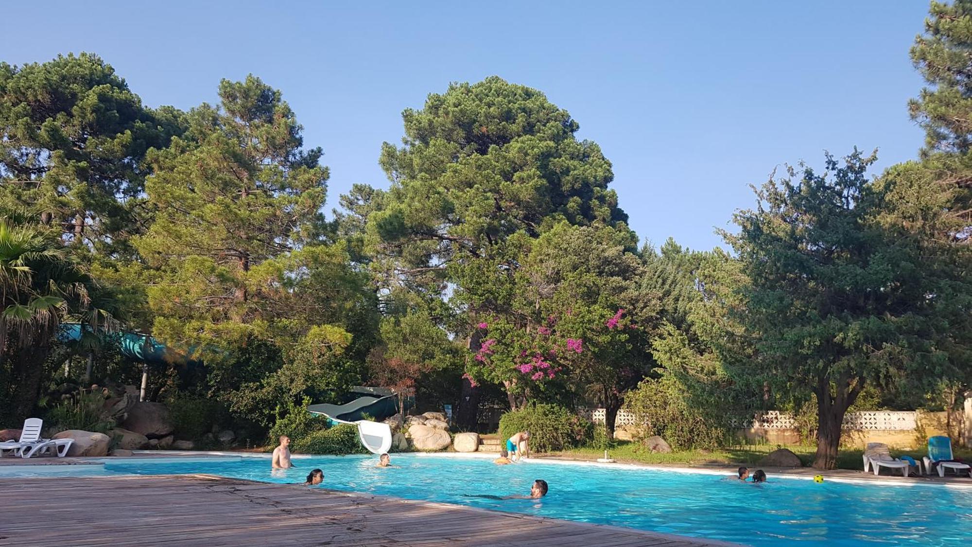 Camping Mulinacciu Lecci Ngoại thất bức ảnh